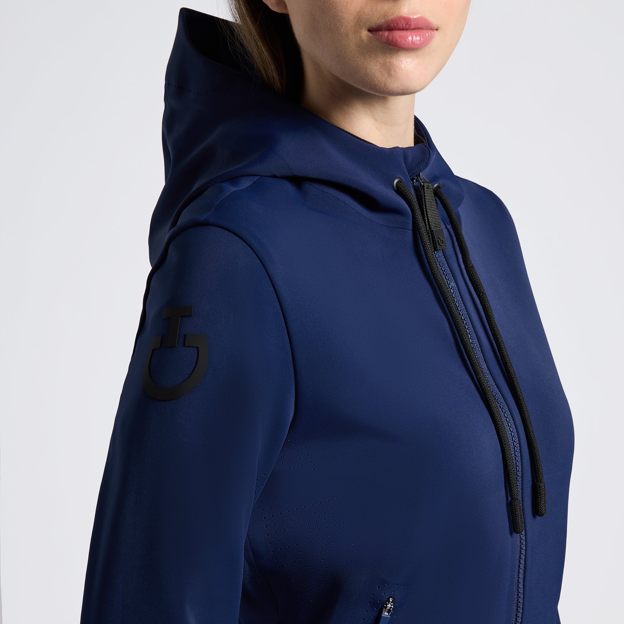 Cavalleria Toscana SS25 Perforated Jersey Hooded Softshell Jacket- GID307