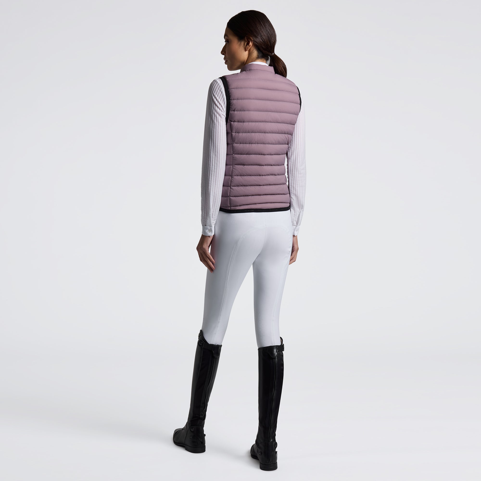 CT AW25 Lightweight Vest - Grape Shake