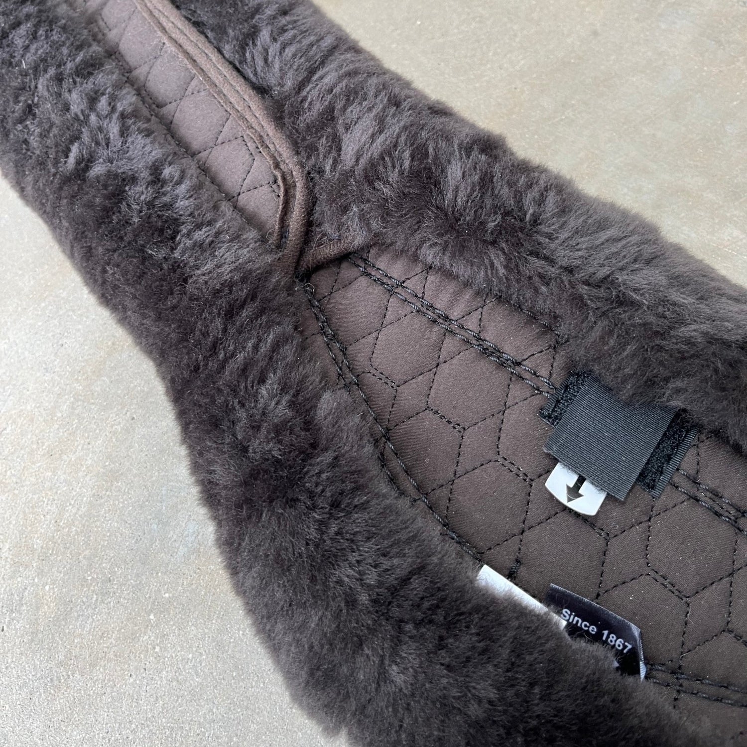 Mattes Long Girth - Athletico with detachable cover Brown 135cm (in stock and ready to ship)