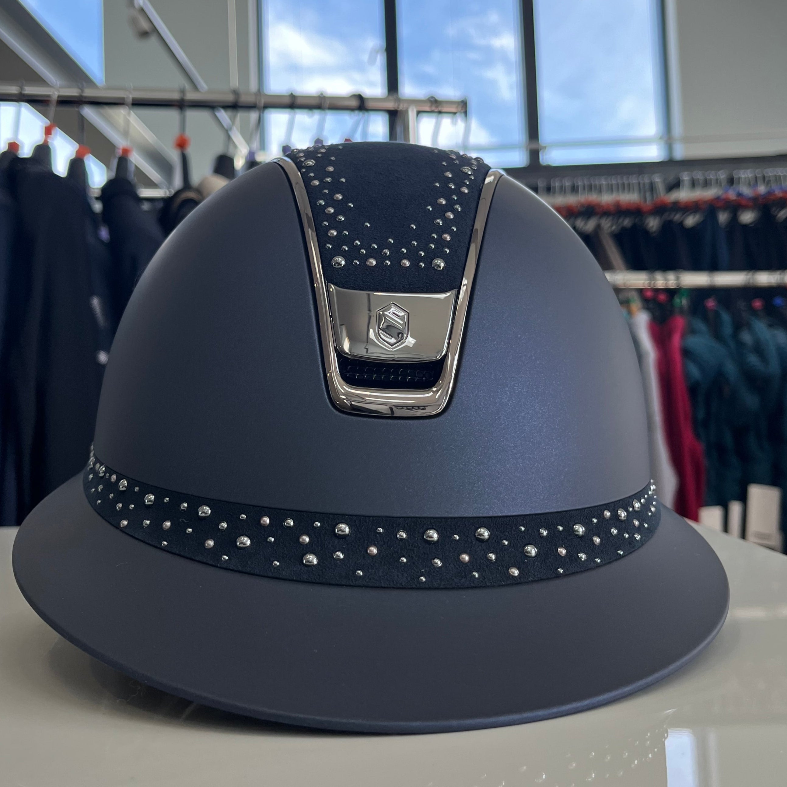 Samshield MissShield 2.0 Blue with night pearl top and frontal band M- in stock and ready to ship!