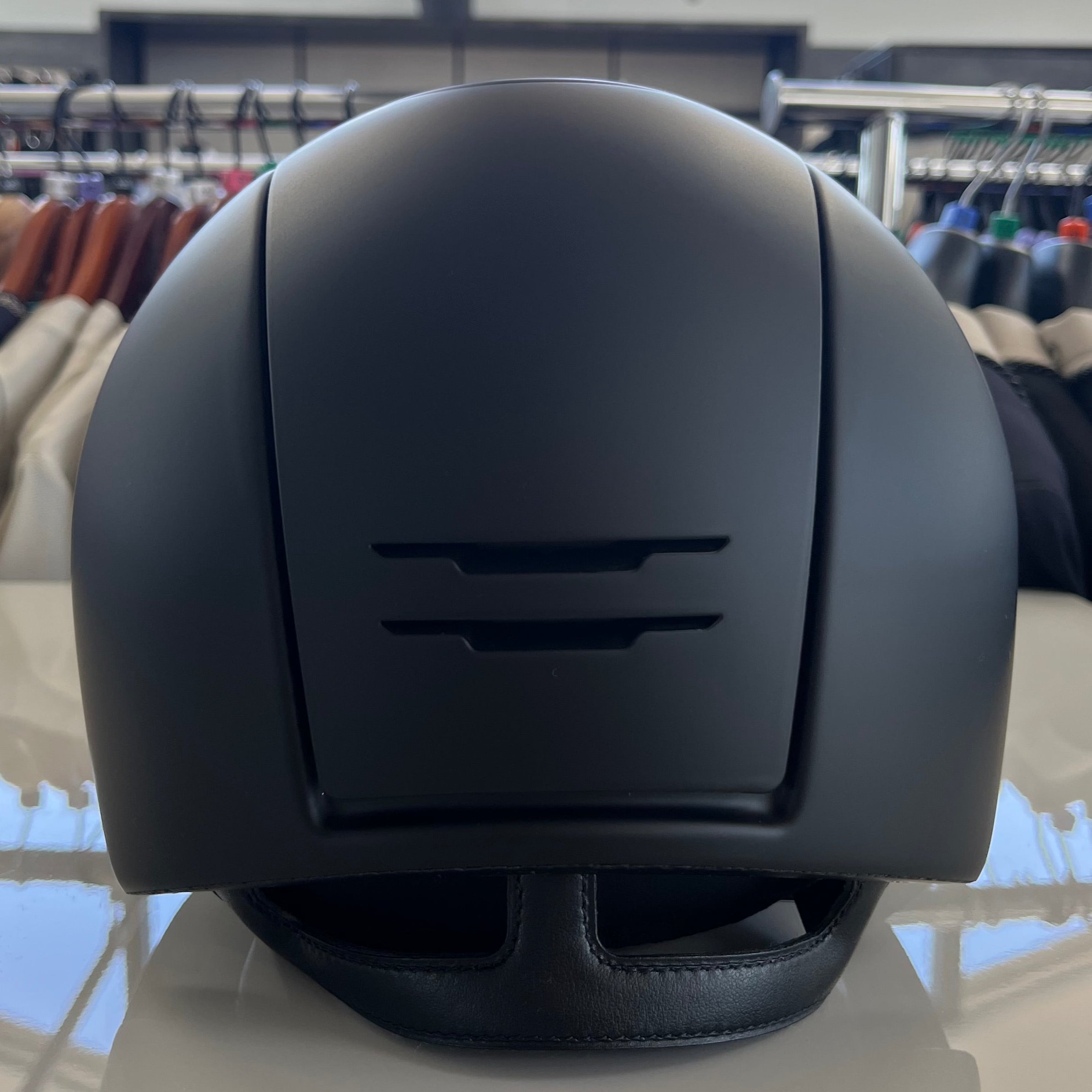 Kep Cromo2 Black matt with a KEP crystal logo L- in stock and ready to ship!