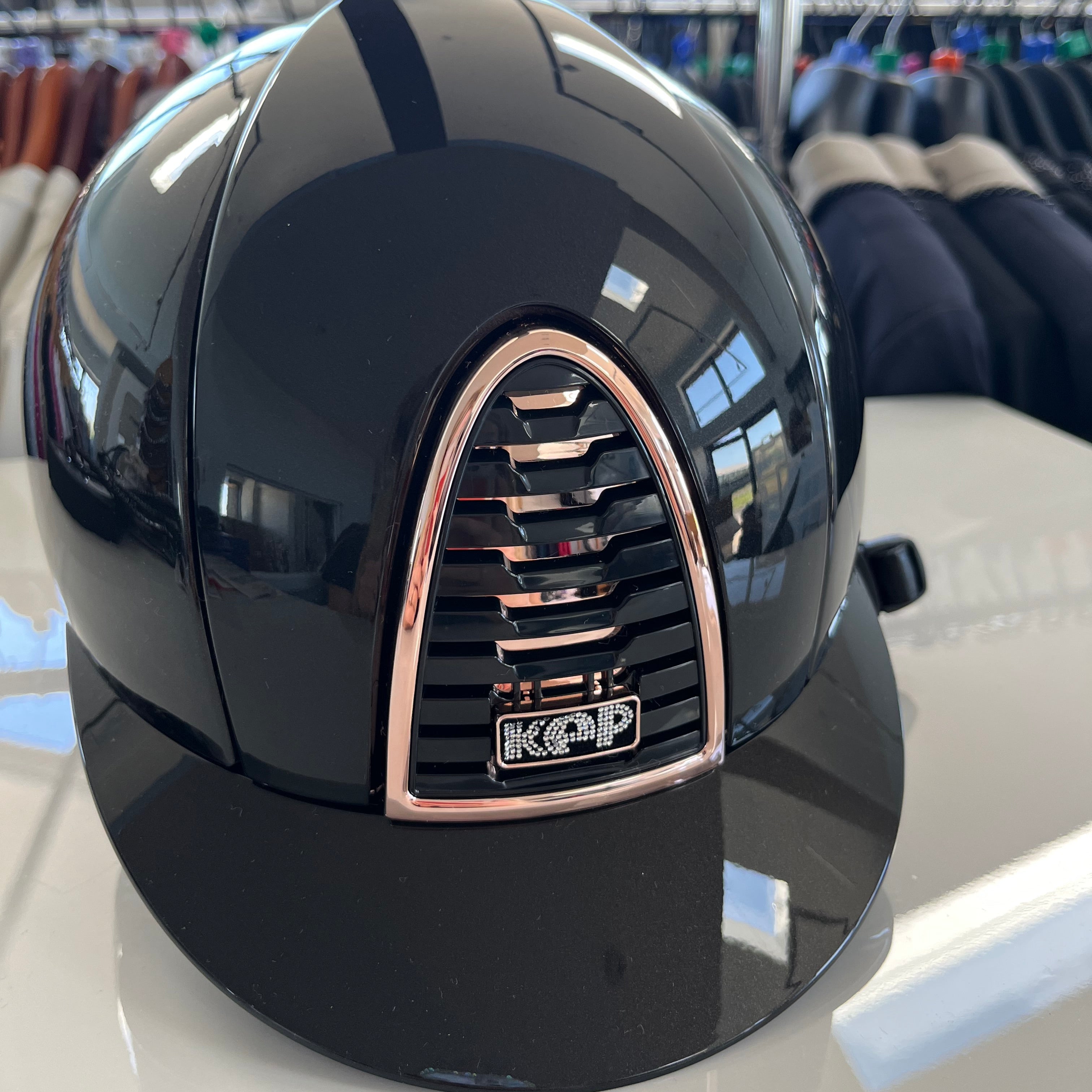 Kep Cromo2 Black shine with a rosegold frame and KEP crystal logo M- in stock and ready to ship!