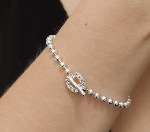 Stirrup & Lead - Sterling Silver CZ T Bar Horseshoe Beaded Bracelet