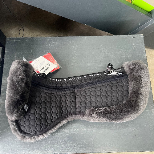 Mattes Fully Lined Half Pad with Front Trim and Rear Trim - Black/Graphite FULL