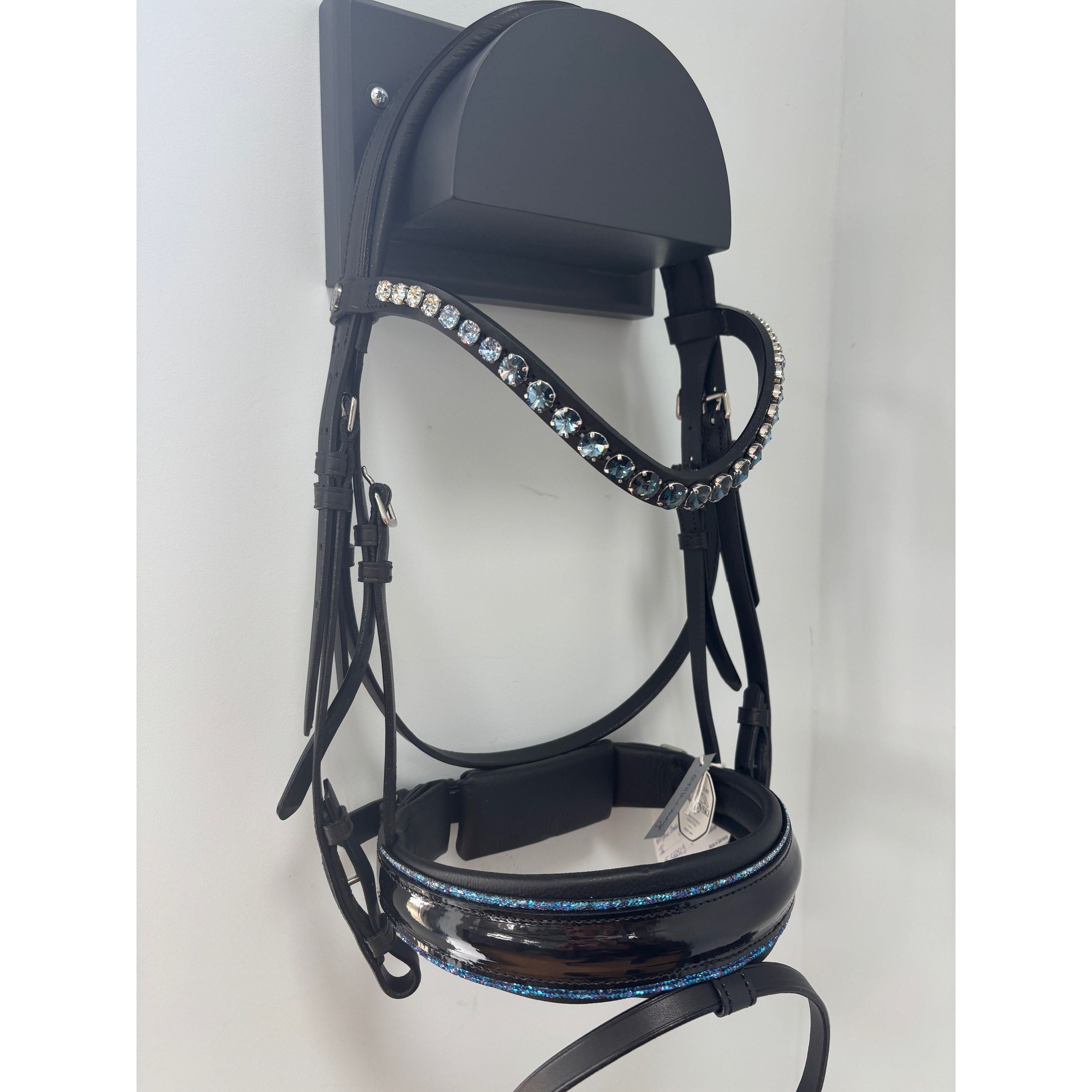 Otto Schumacher Elegant Snaffle Bridle K4 - In stock and ready to ship - Cob and Full