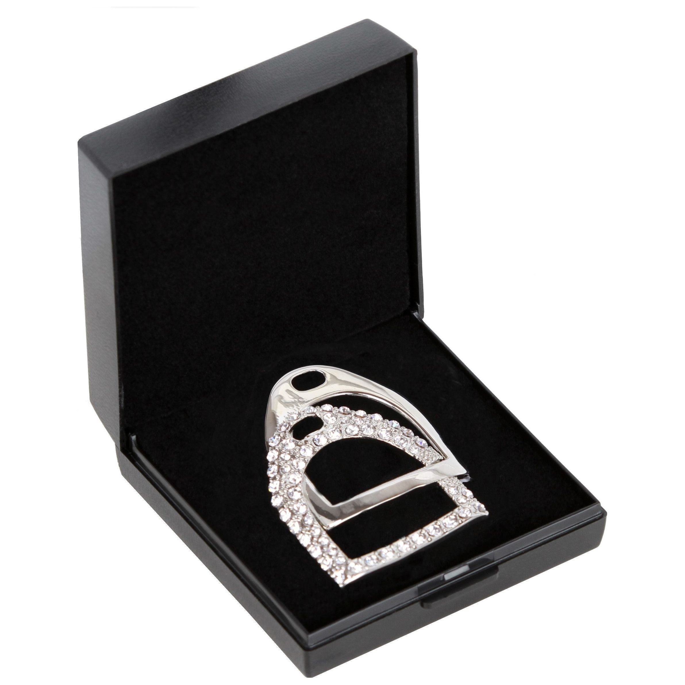 SD Design Diamond Stirrup Stockpin