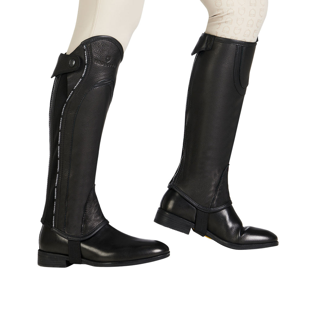 Unisex leather gaiters with contrasting profile