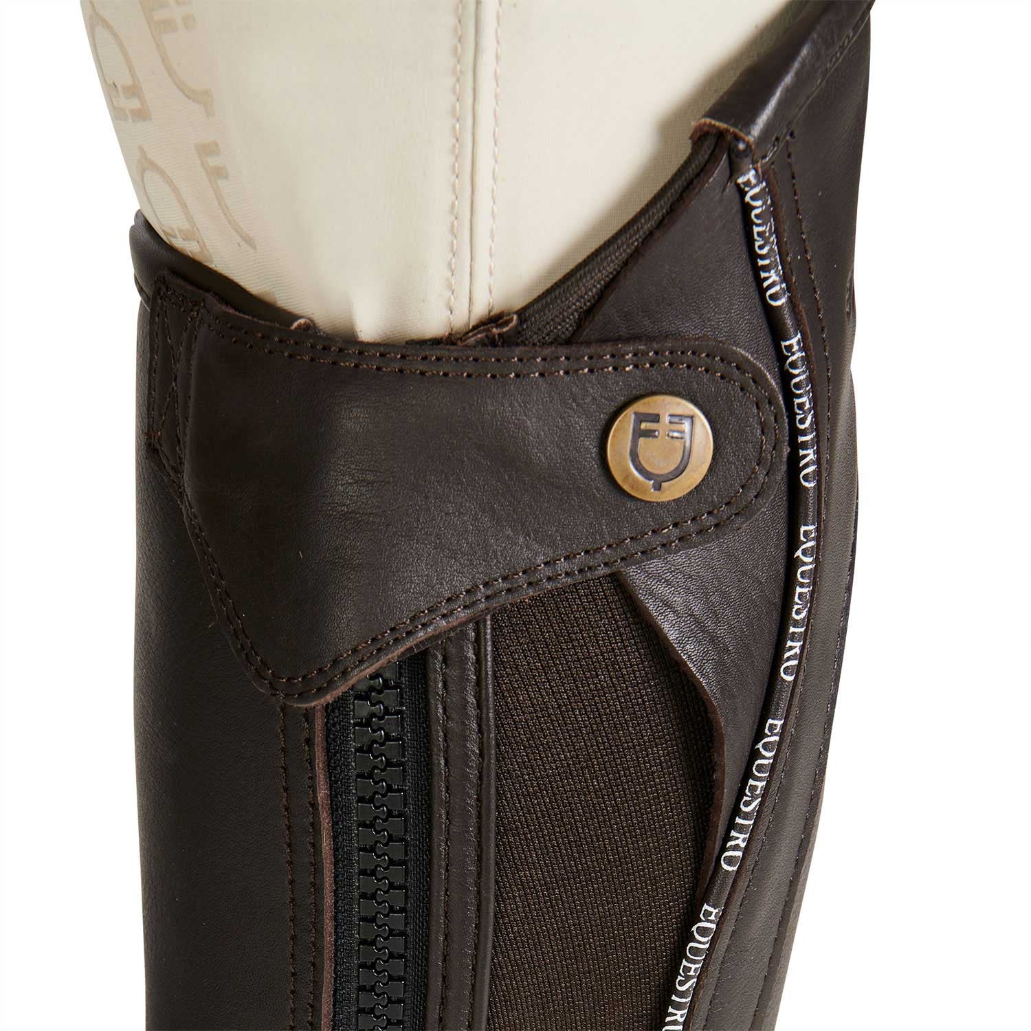 Unisex leather gaiters with contrasting profile