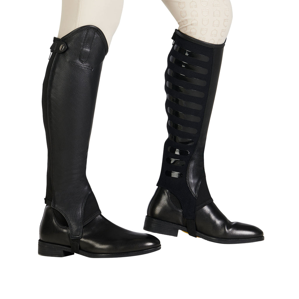 Unisex gaiters with silicone inserts