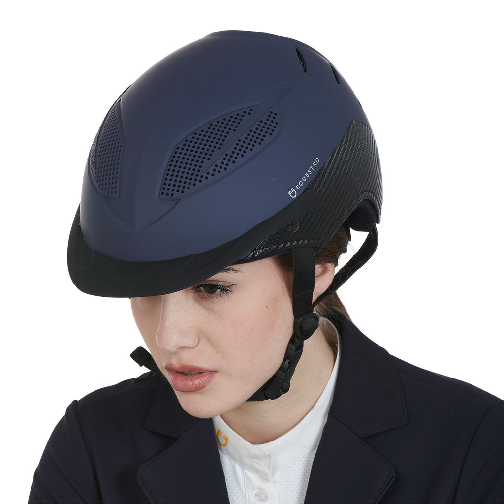 Ultra light helmet in durable plastic