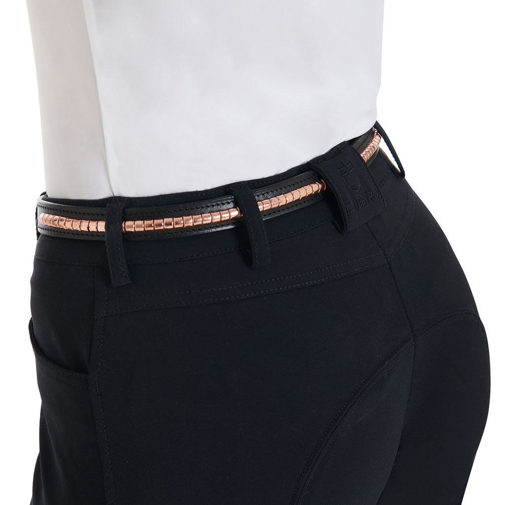 Leather belt with rose gold clincher