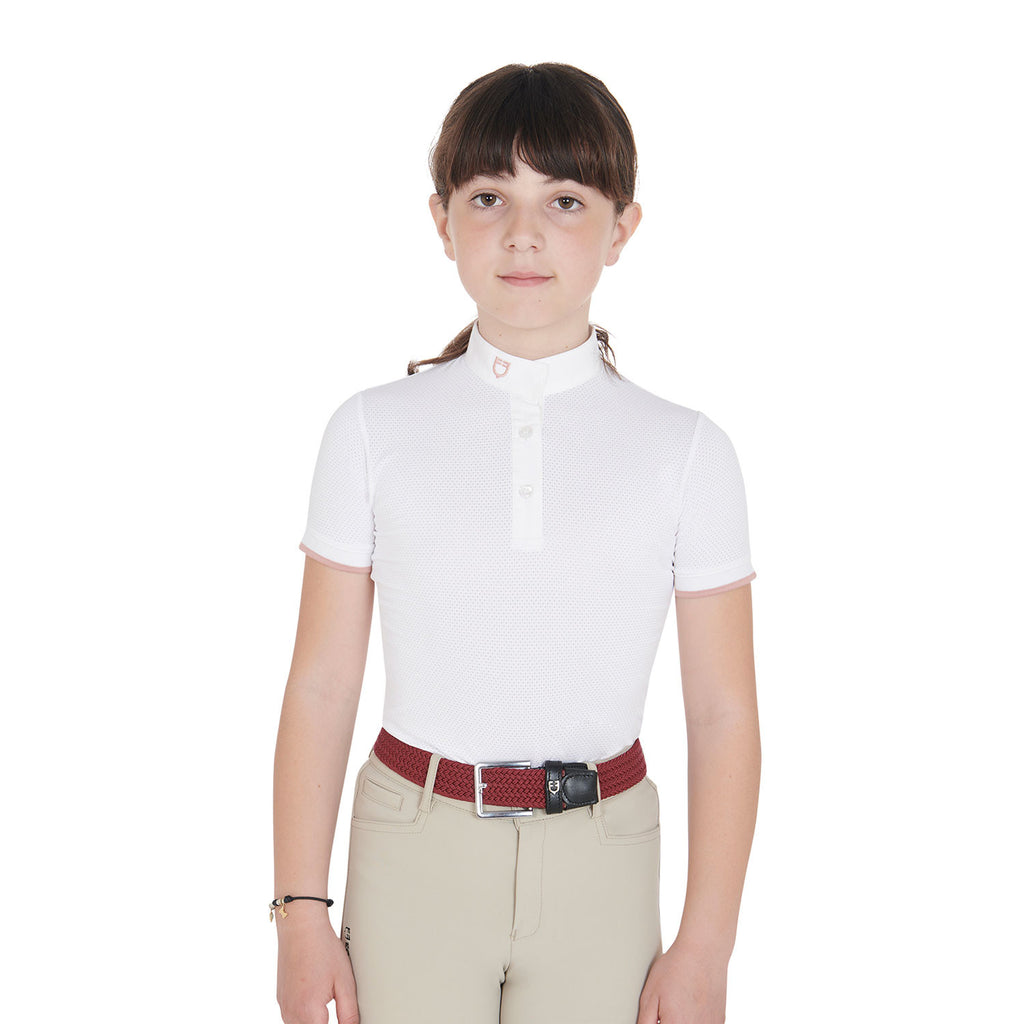 Elasticized kids belt crossed pattern