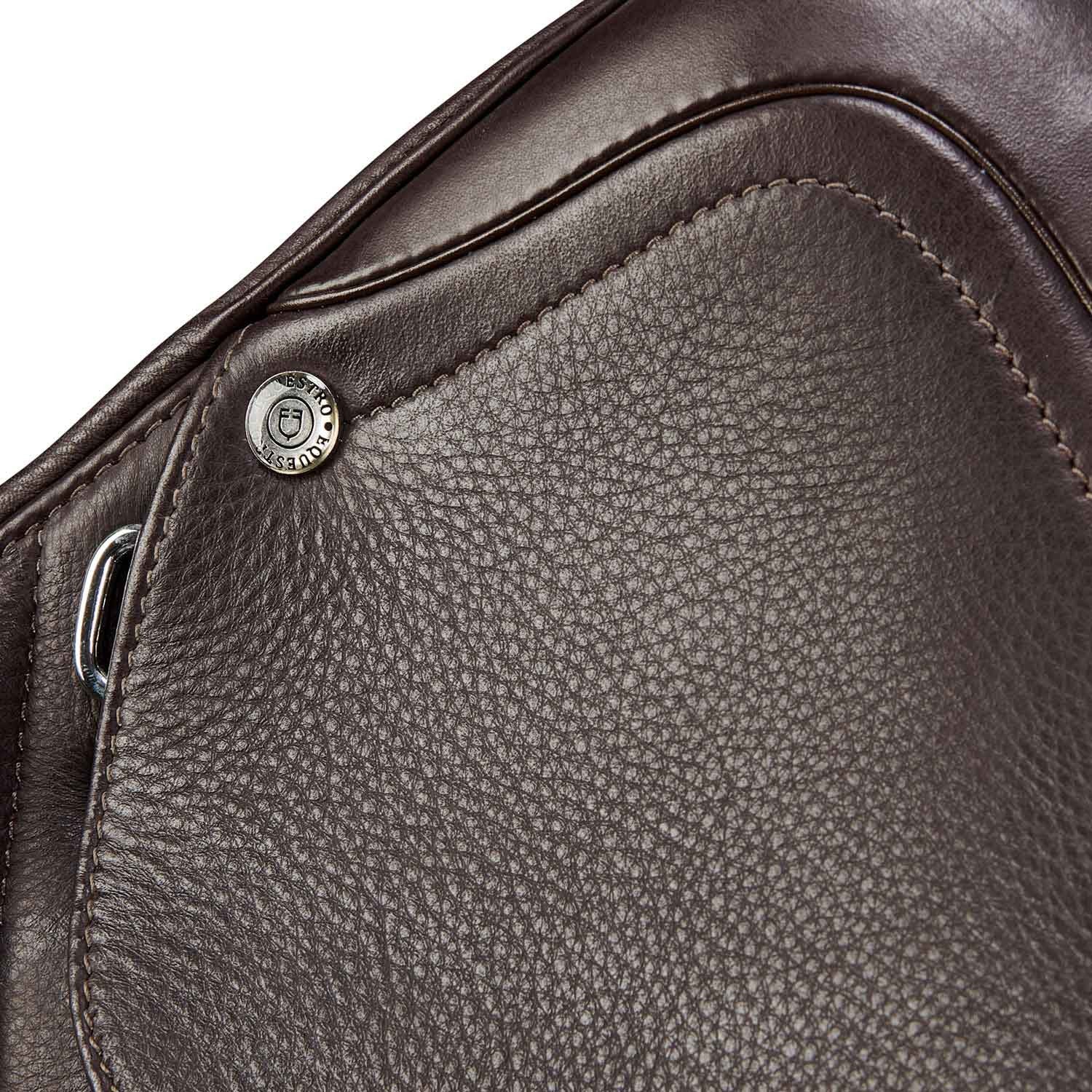 Jumping saddle double leather