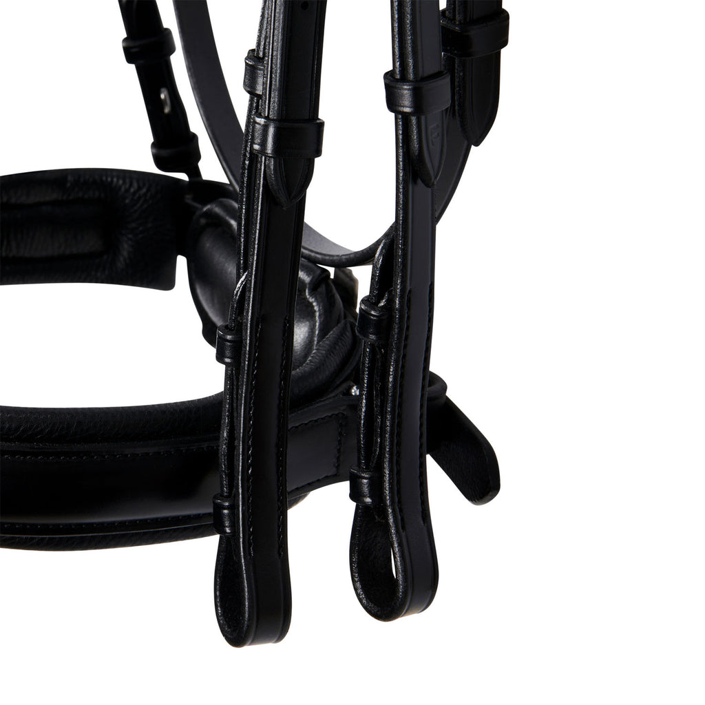 Leather dressage bridle without reins