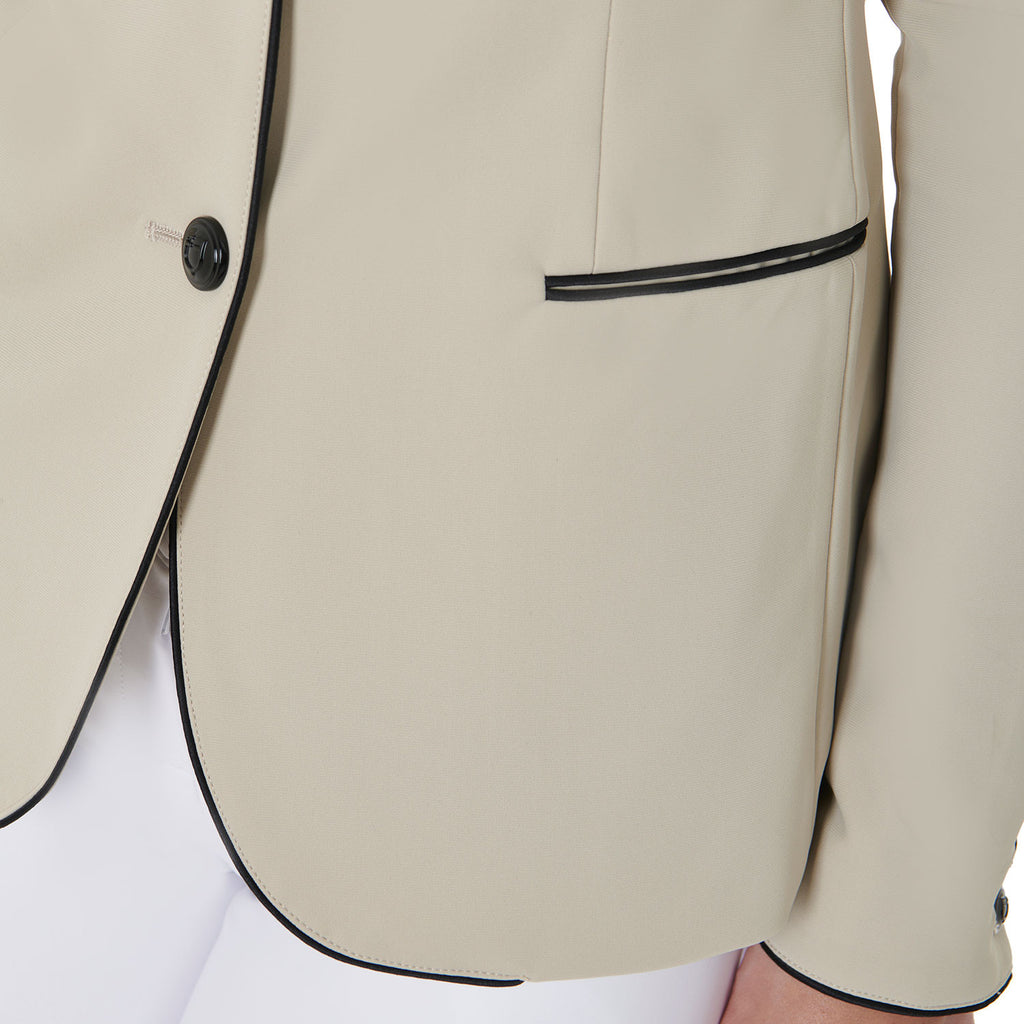 Women's three-button competition jacket