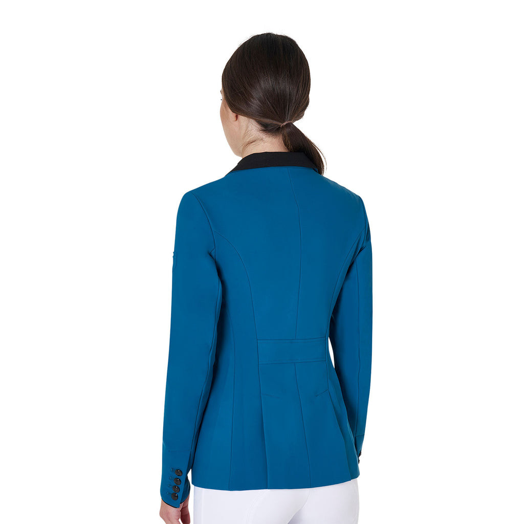 Women's three-button competition jacket