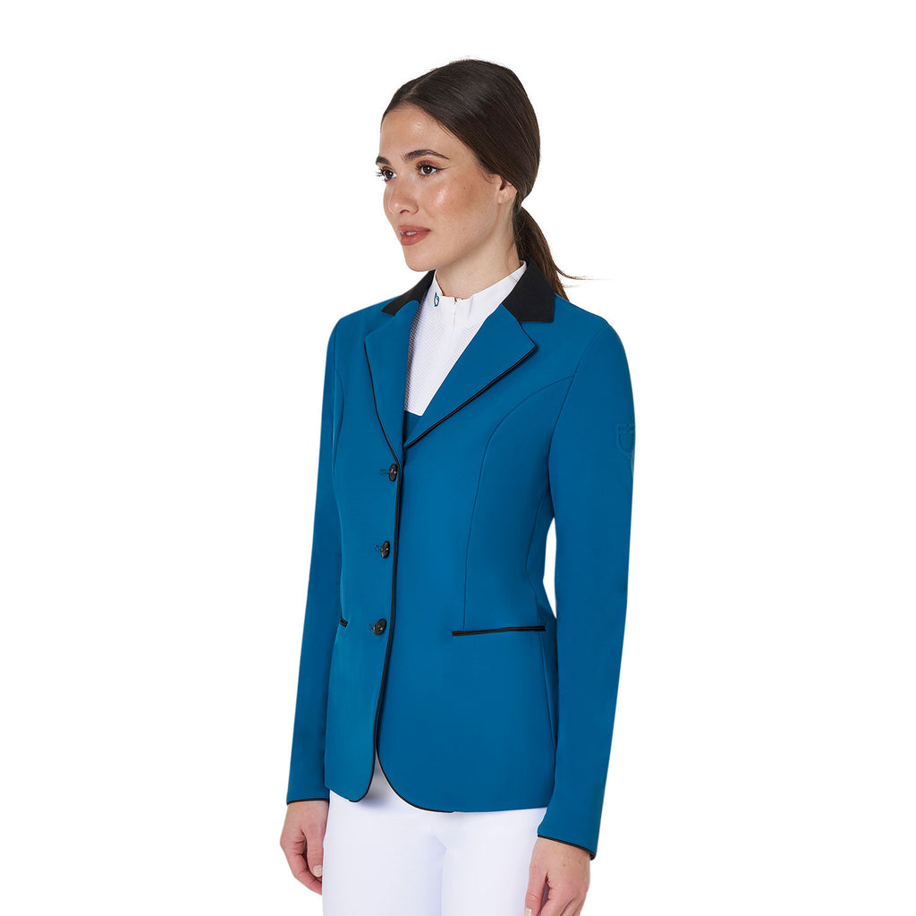 Women's three-button competition jacket