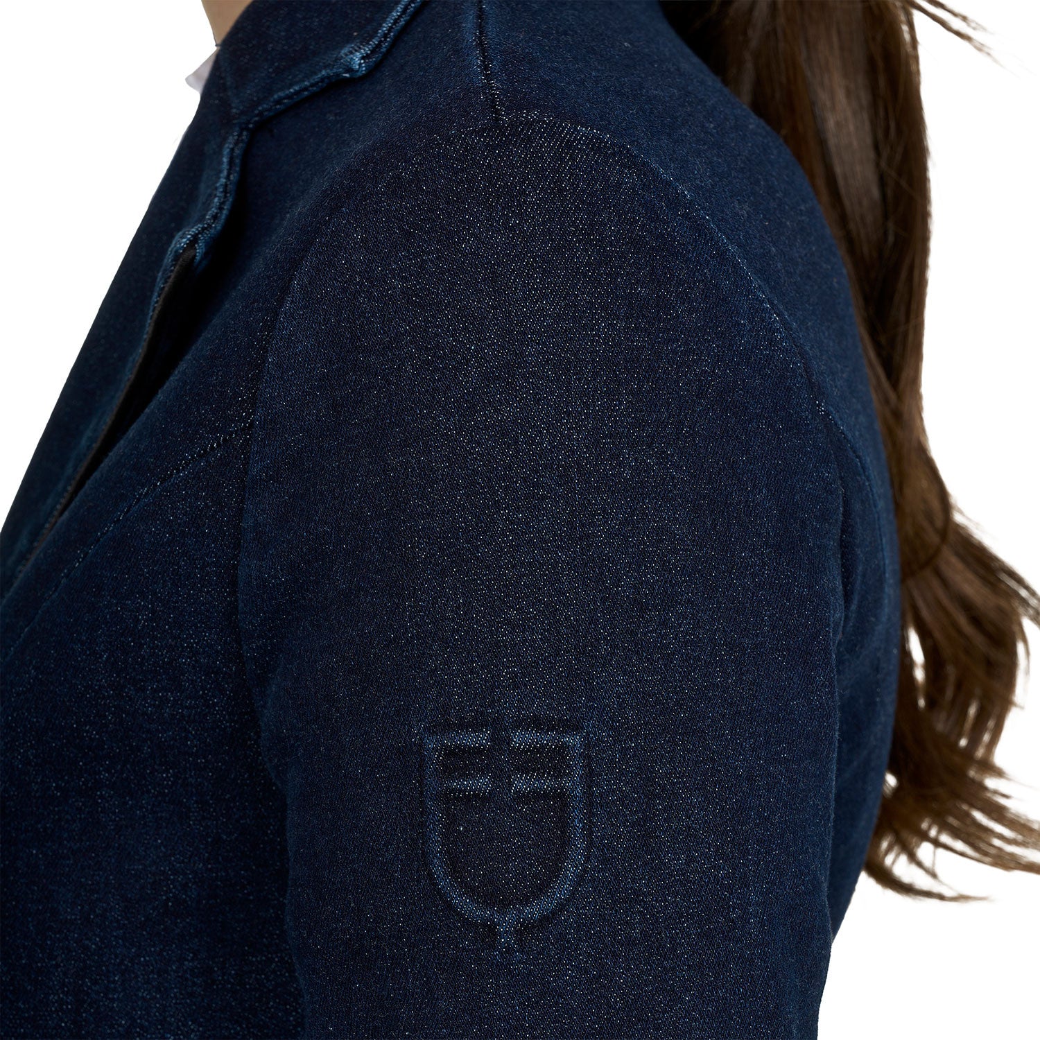Women's three-button competition jacket