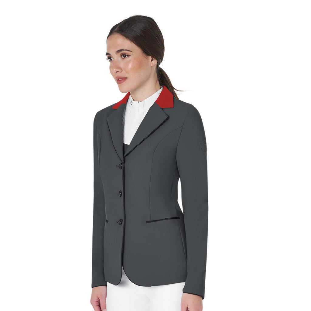 Women's three-button competition jacket