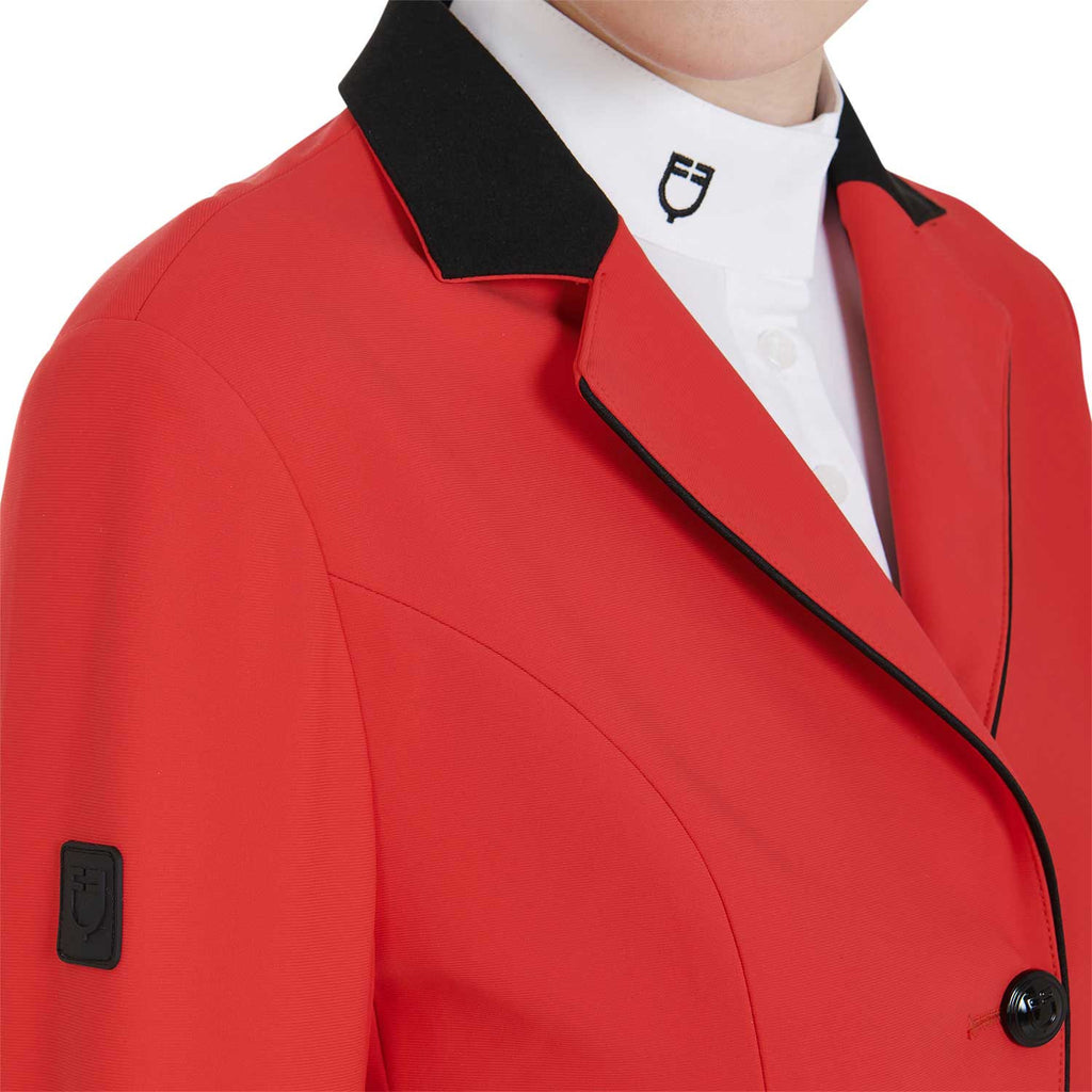 Women's three-button competition jacket
