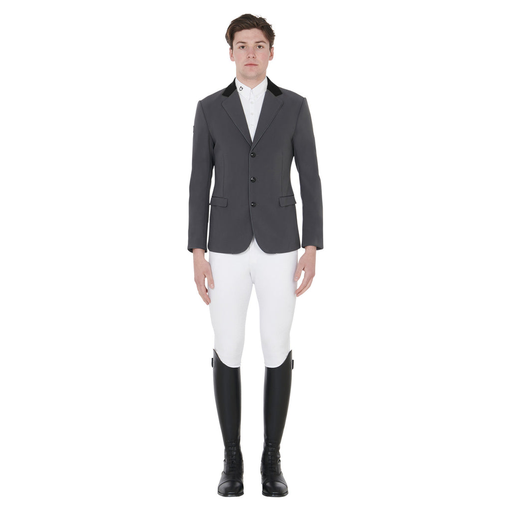 Men's competition jacket with three buttons