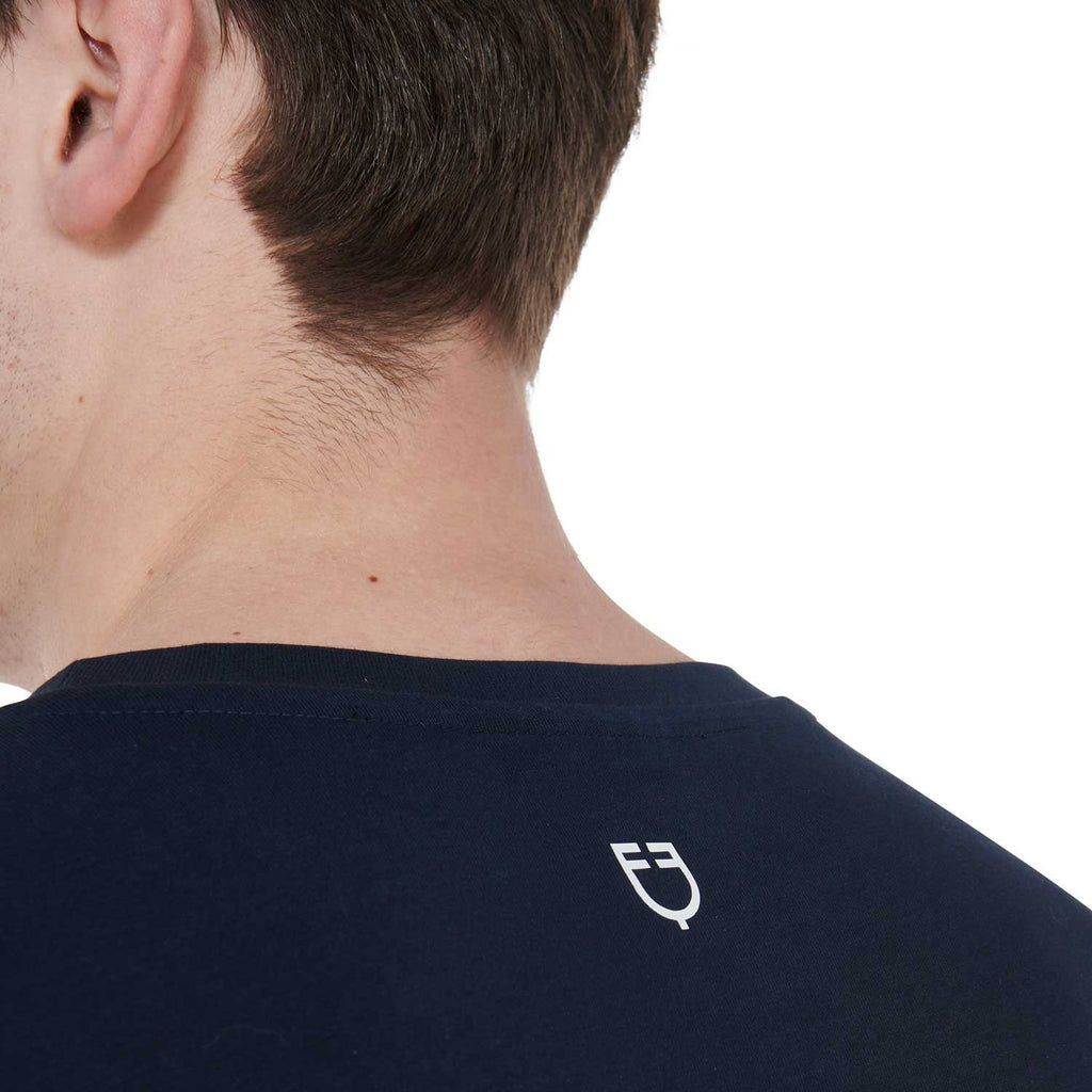 Men's slim fit t-shirt with contrasting writing