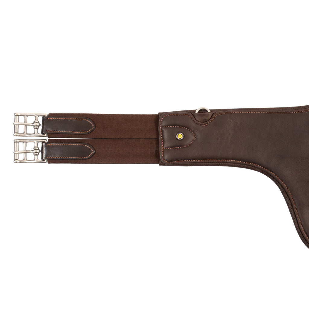 Jumping stud guard girth