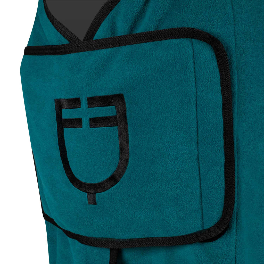 Fleece rug with flap front closure