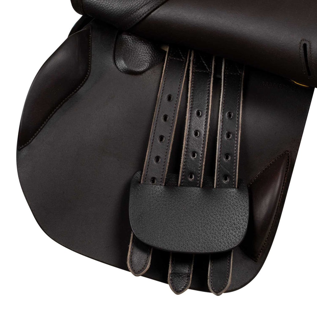 Earth jumping saddle in double leather with embossed logo