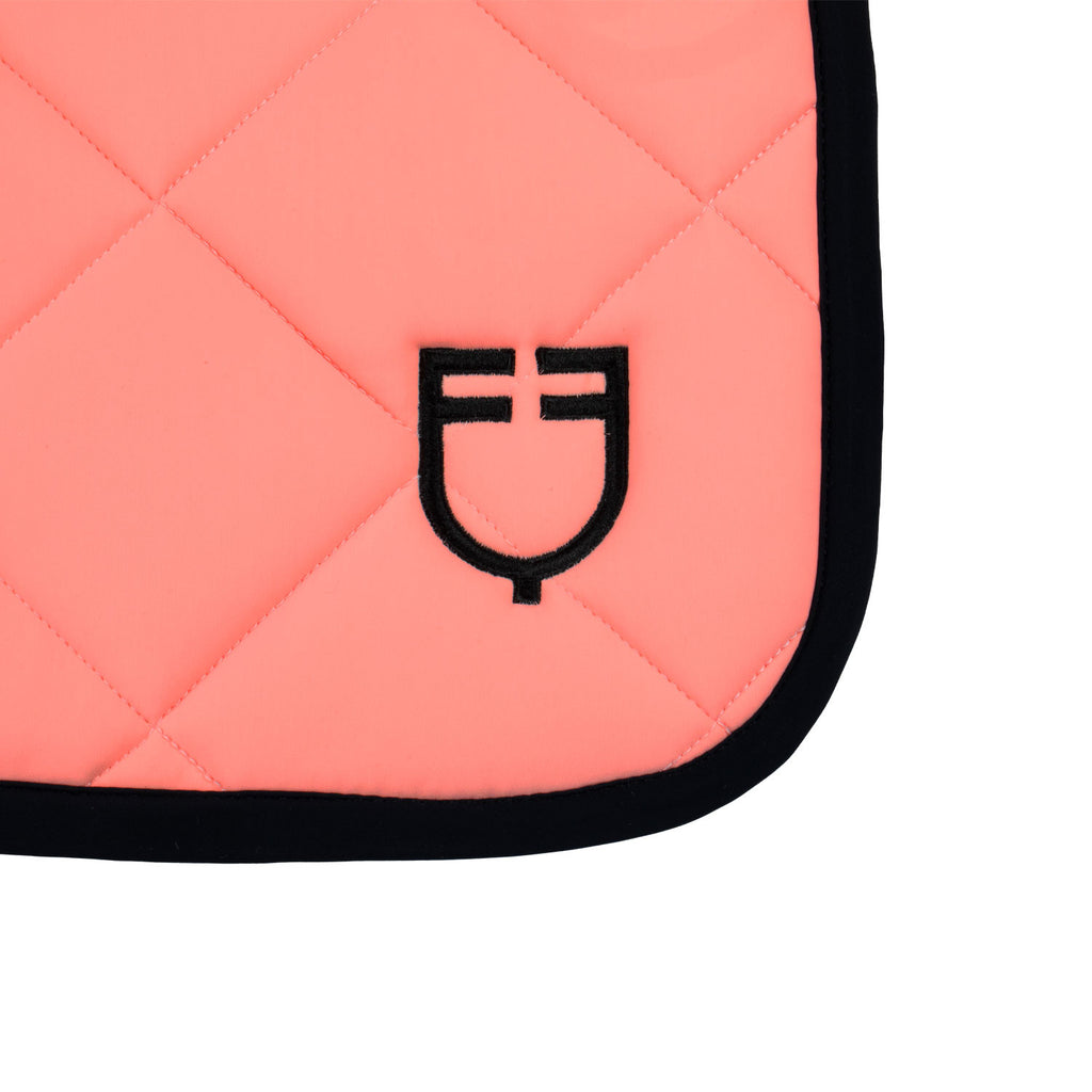 Jumping saddle pad with embroidered logo black line edition