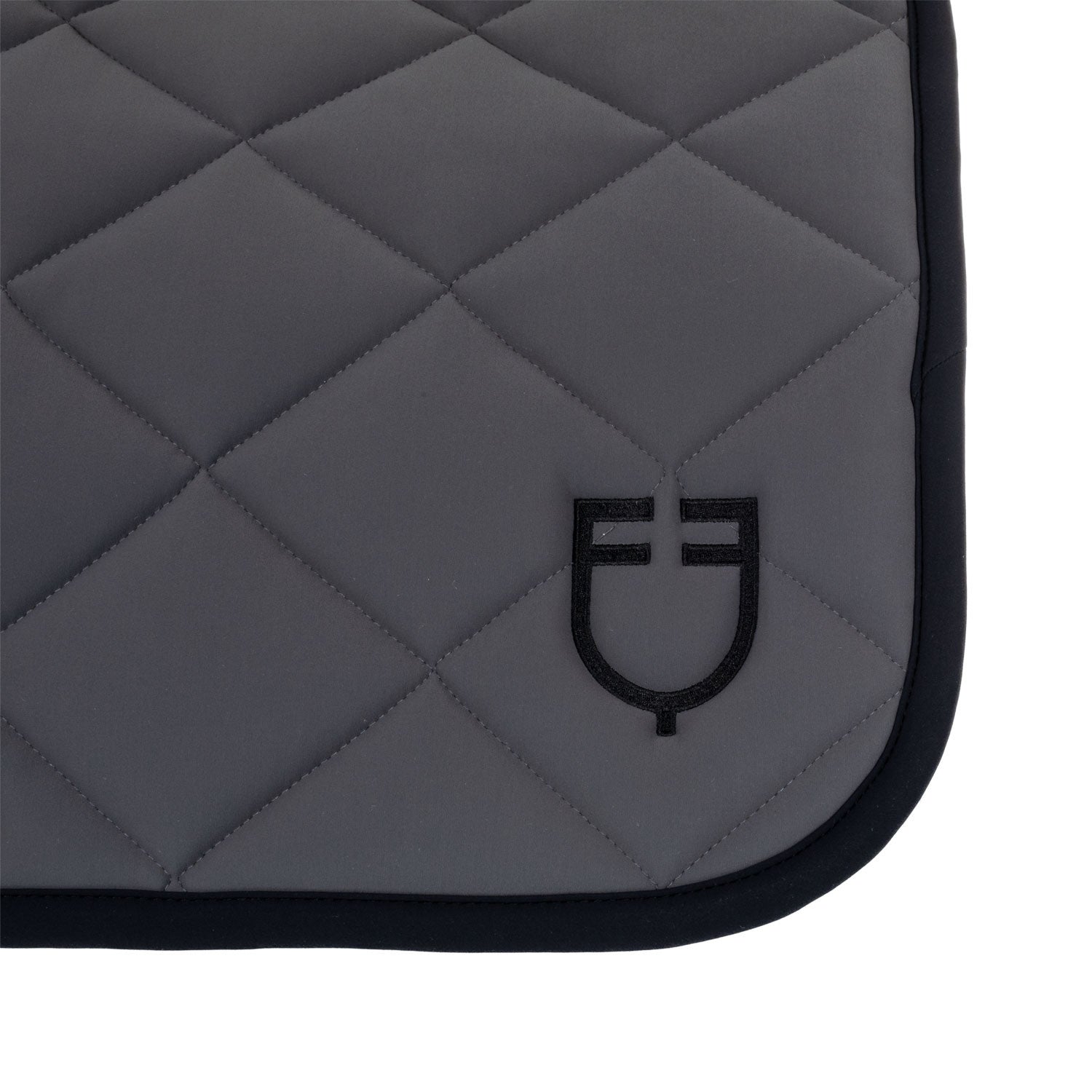 Jumping saddle pad with embroidered logo black line edition