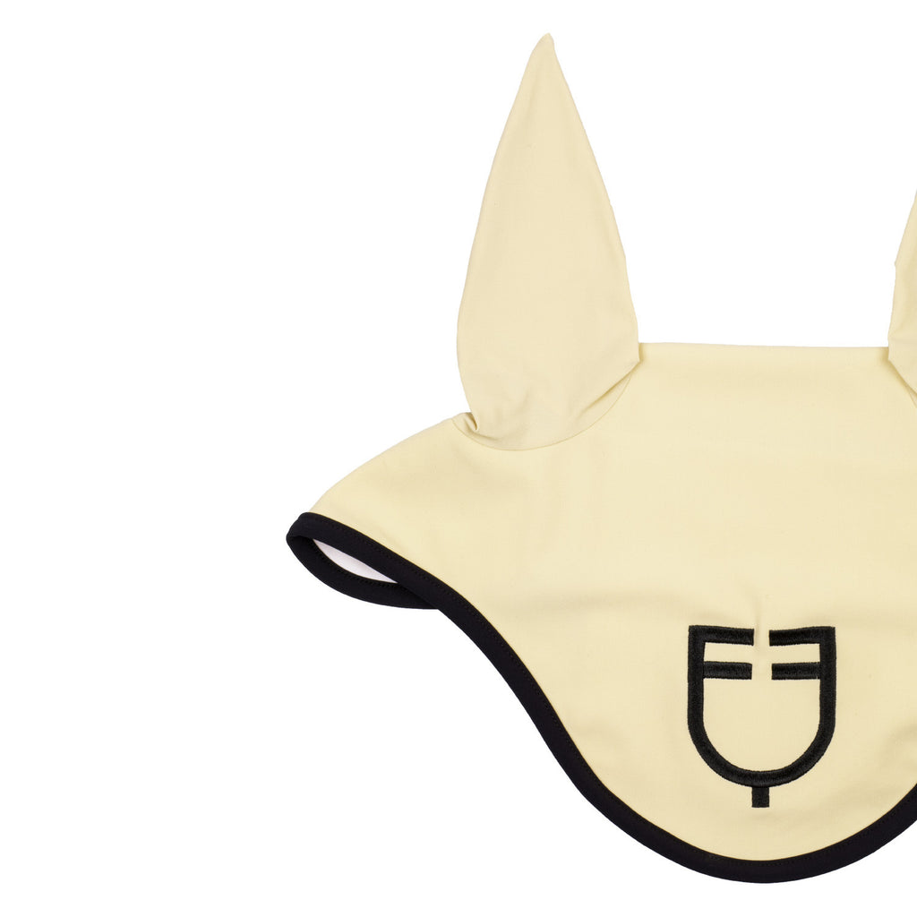 Black line edition fly veil in stretch material