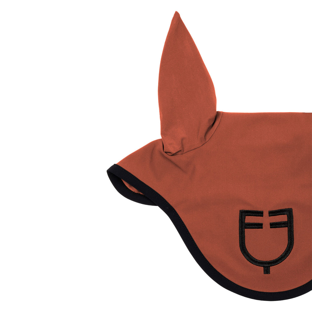 Black line edition fly veil in stretch material