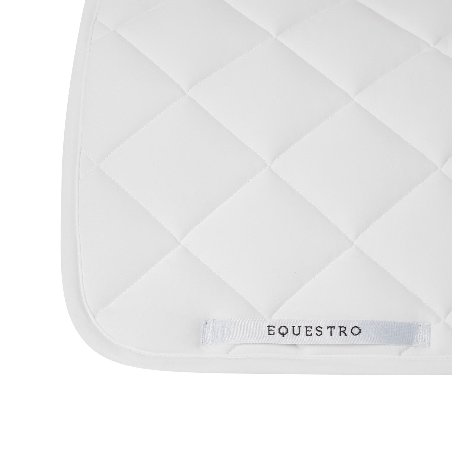 Dressage saddle pad with diamond quilting