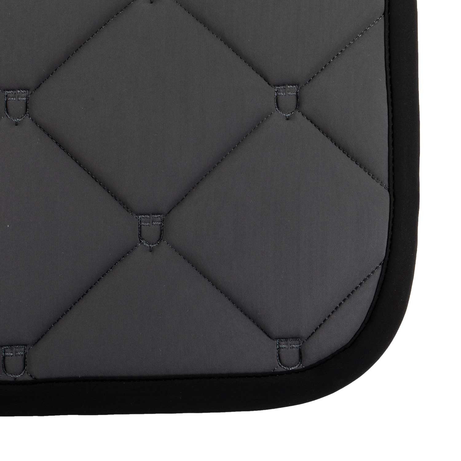 Jumping saddle pad in technical fabric