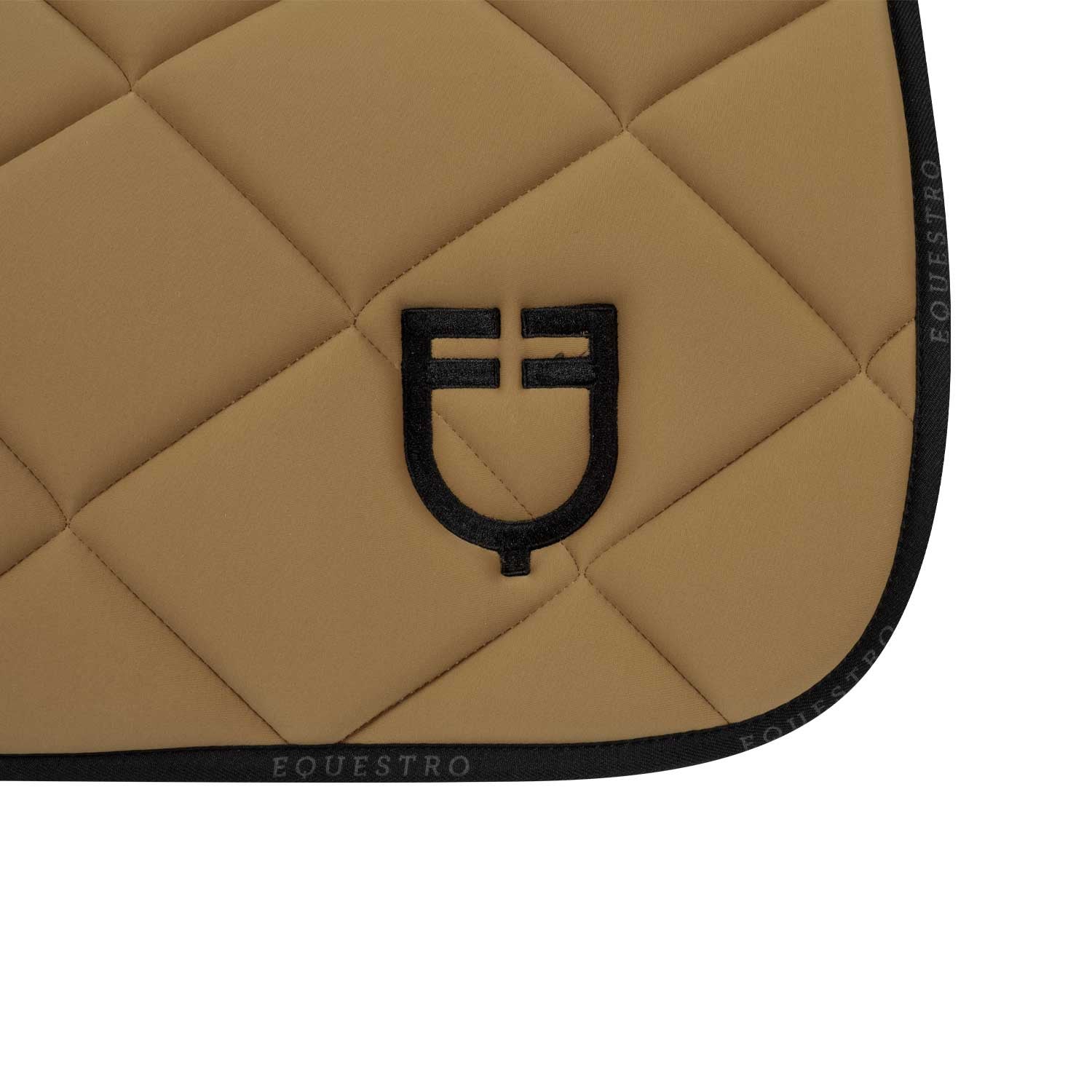 Jumping saddle pad breathable technical fabric limited colour edition