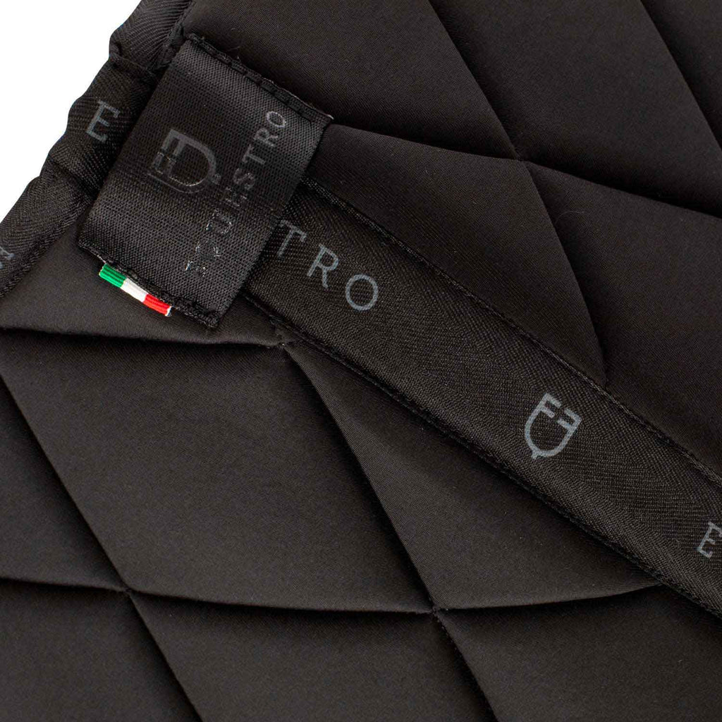 Jumping saddle pad breathable technical fabric