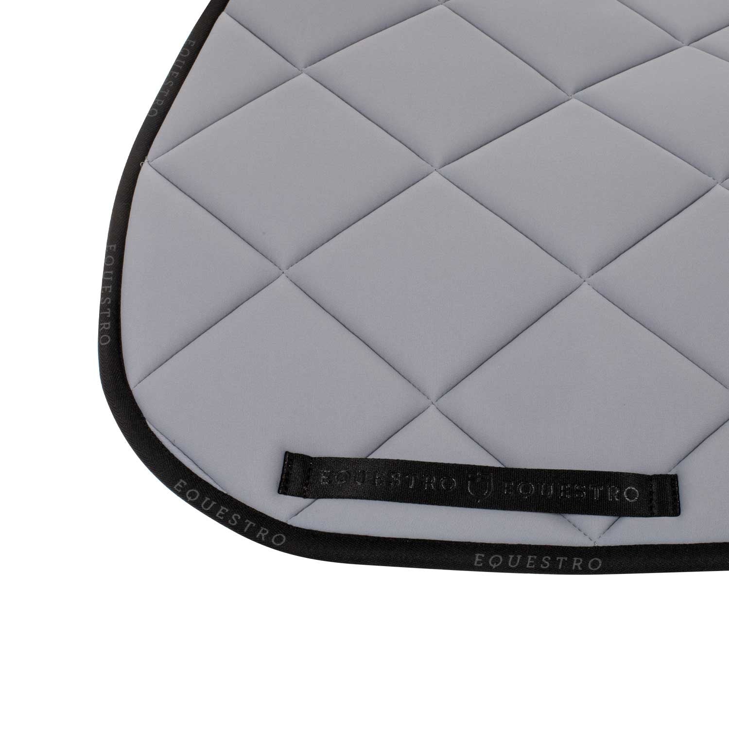 Jumping saddle pad breathable technical fabric