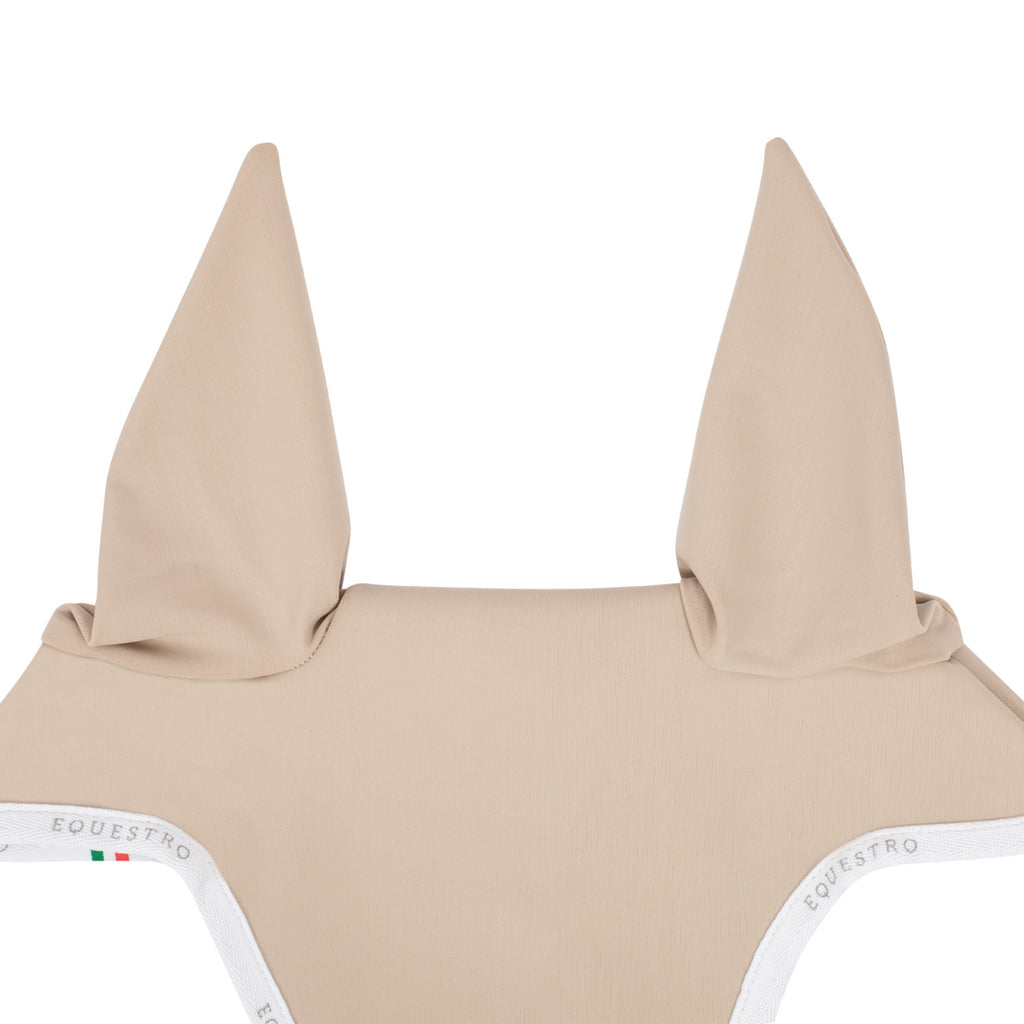 Fly veil in technical fabric with noseband attachment