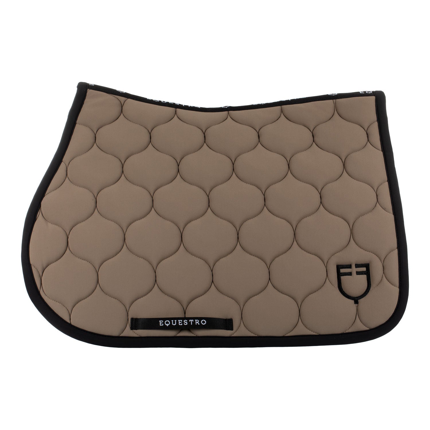 Jumping saddle pad with onion quilting