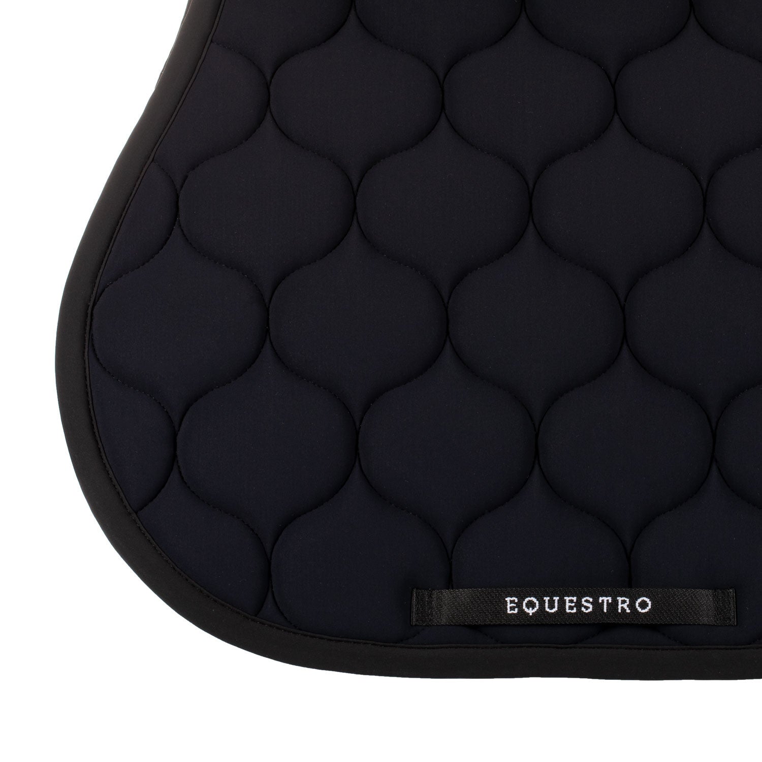 Jumping saddle pad with onion quilting
