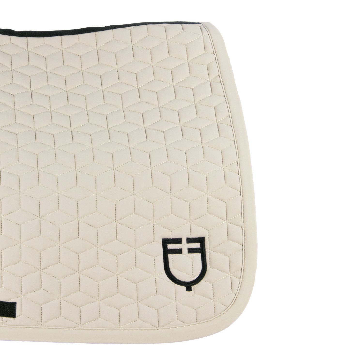 Jumping saddle pad cube quilting