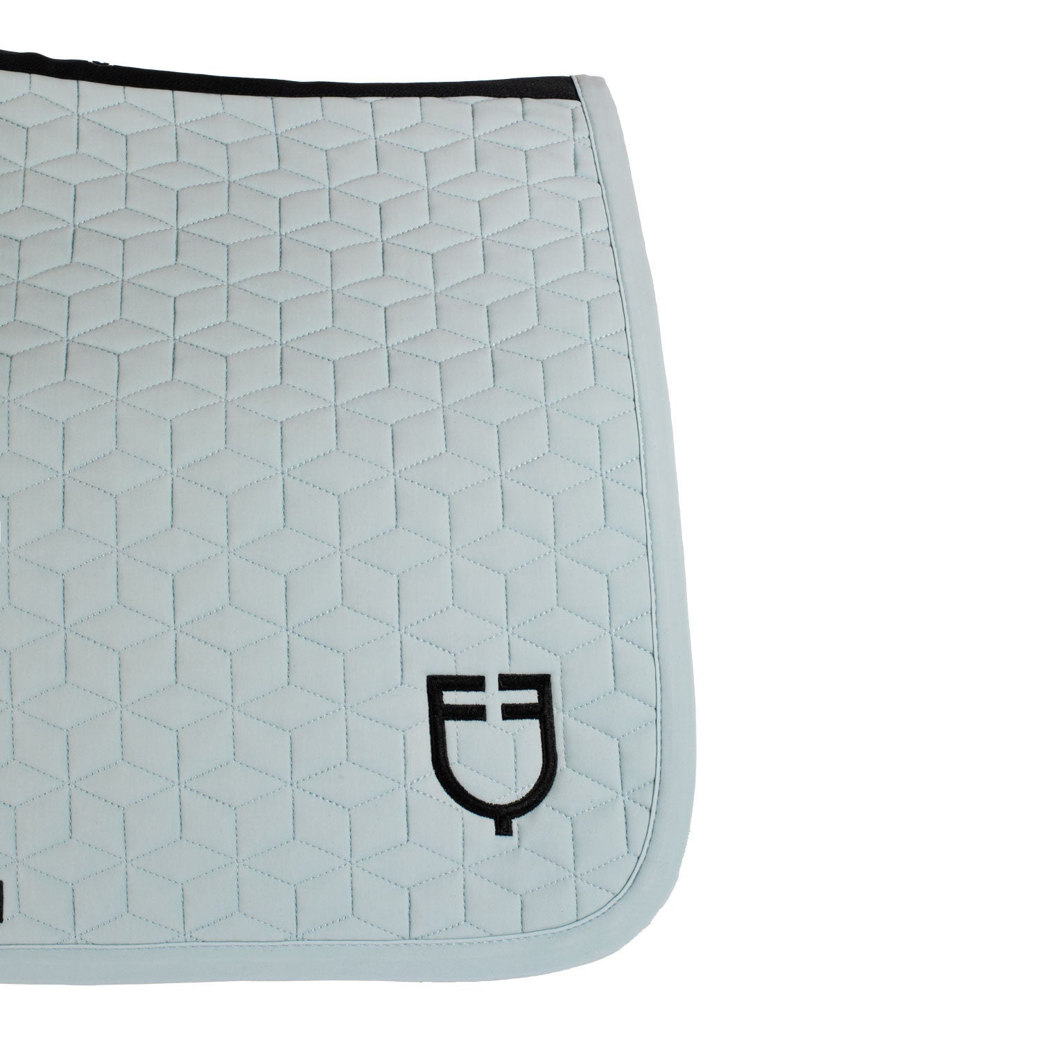 Jumping saddle pad cube quilting