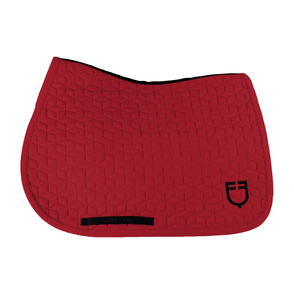 Jumping saddle pad cube quilting