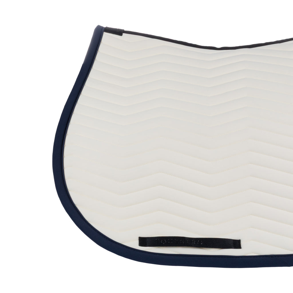Wave Quilting jumping saddle pad in technical fabric