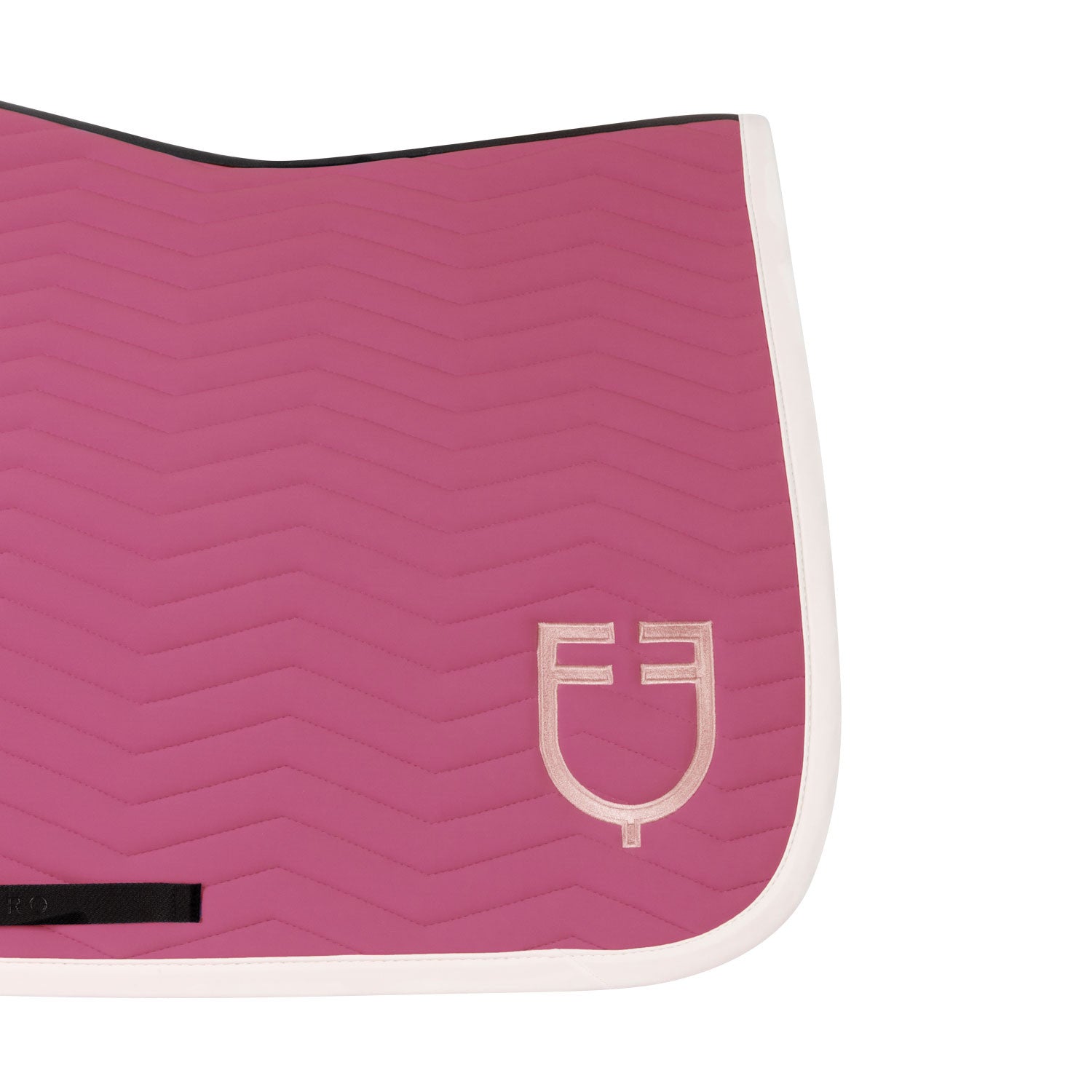 Wave Quilting jumping saddle pad in technical fabric