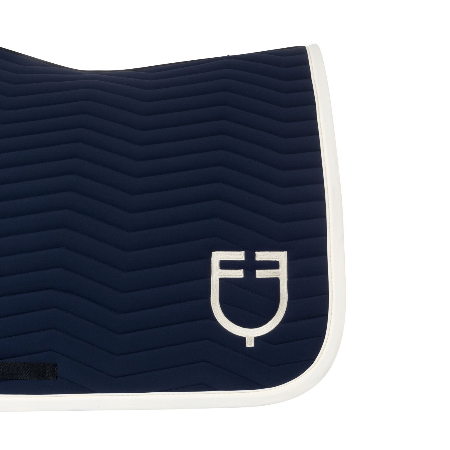 Wave Quilting jumping saddle pad in technical fabric