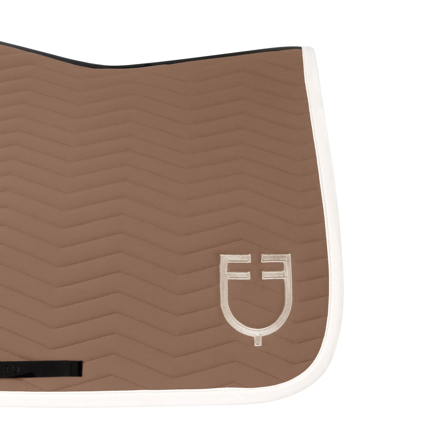 Wave Quilting jumping saddle pad in technical fabric