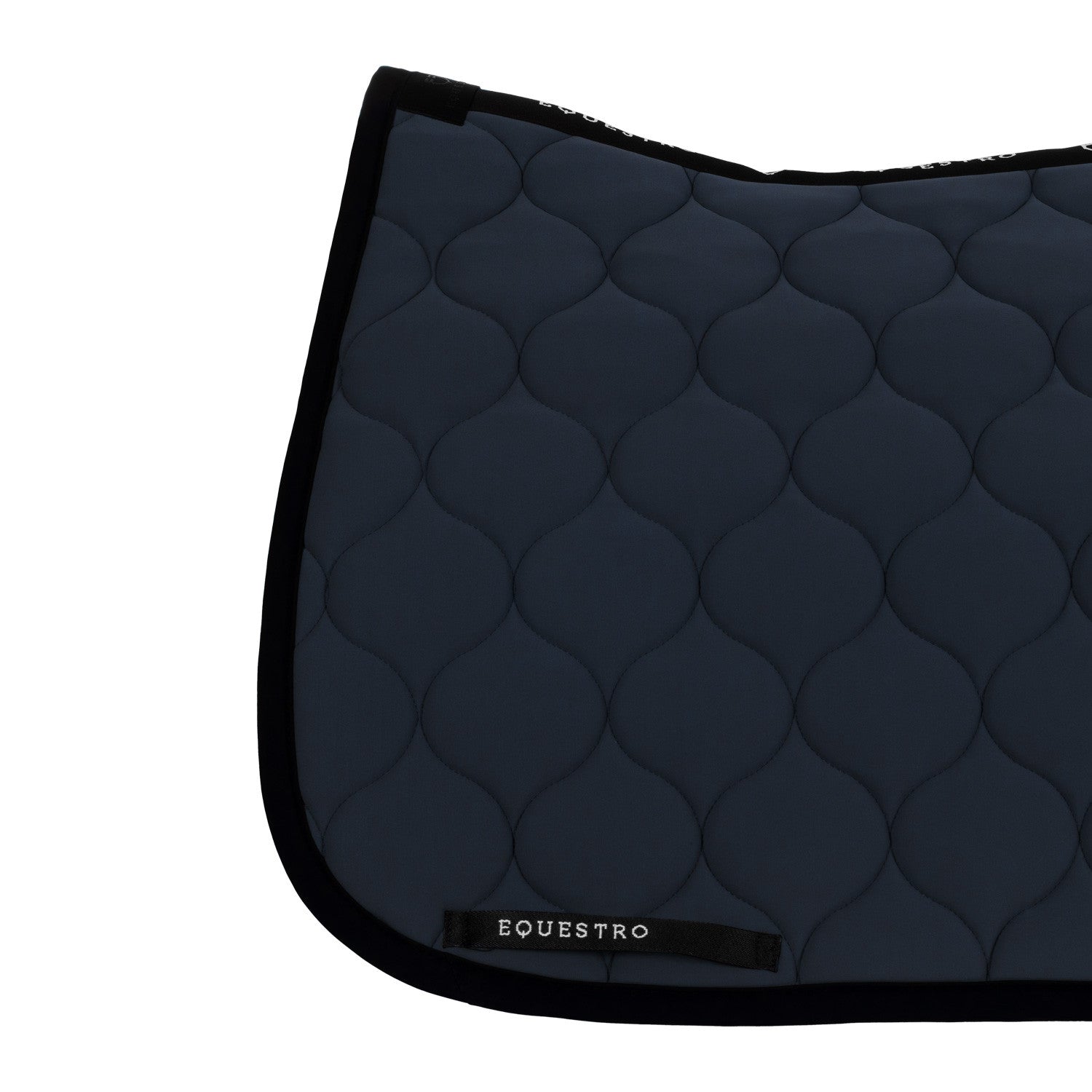 Dressage saddle pad with onion quilting