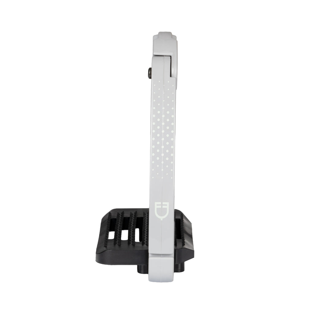 Junior stirrups side opening and wide tread